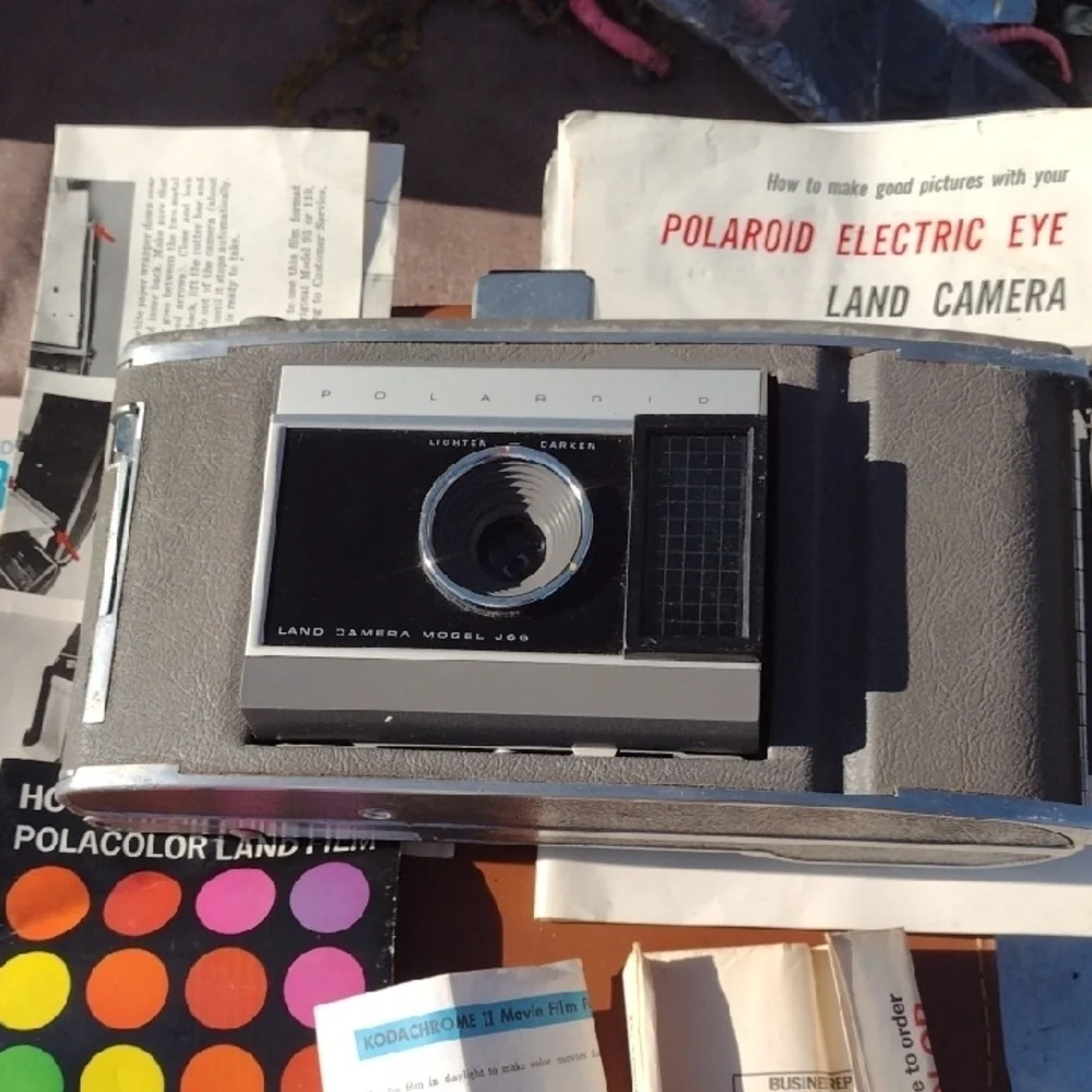 Polaroid Land Camera Model J66 - Gray